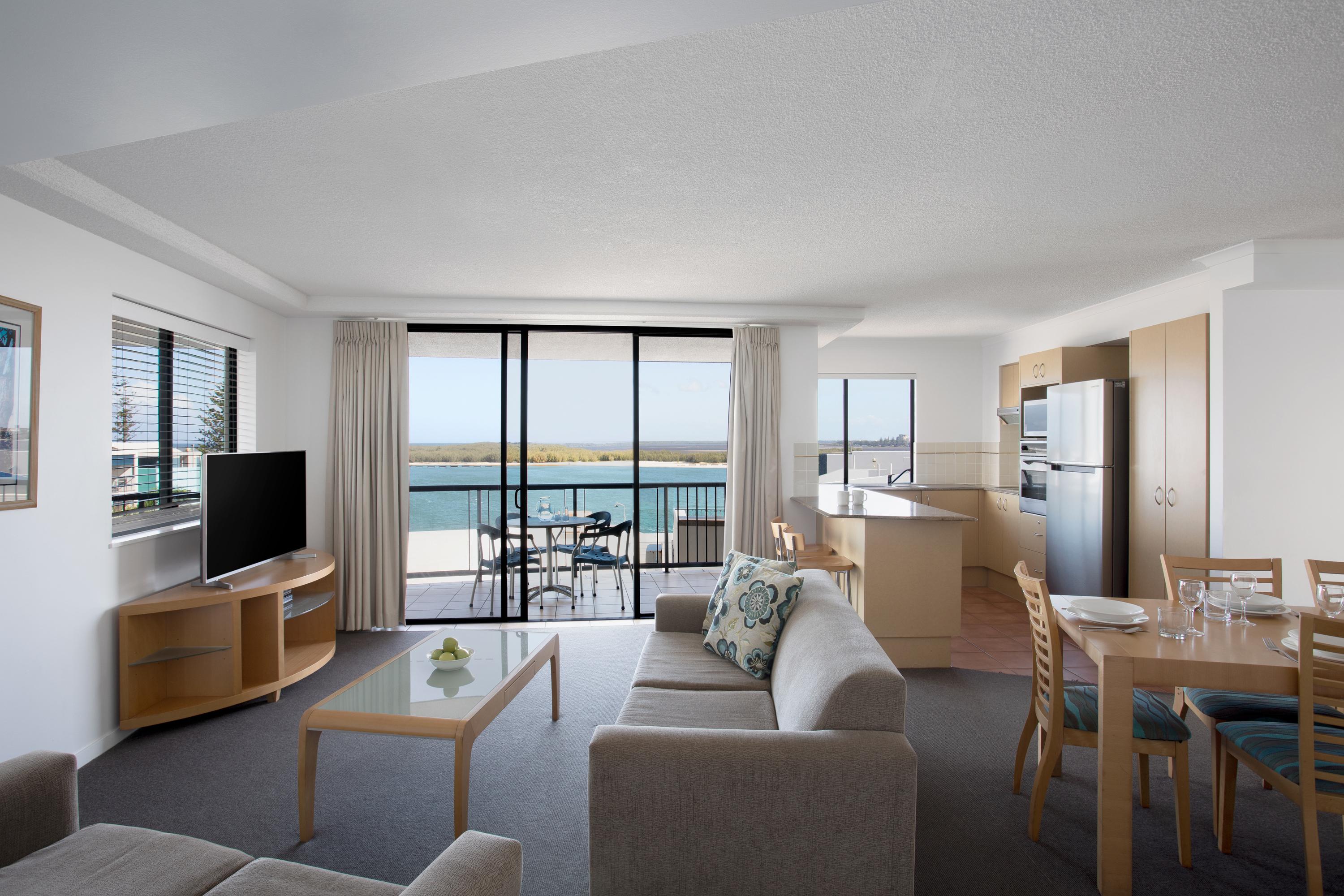 Aparthotel Breakfree Grand Pacific à Caloundra Extérieur photo