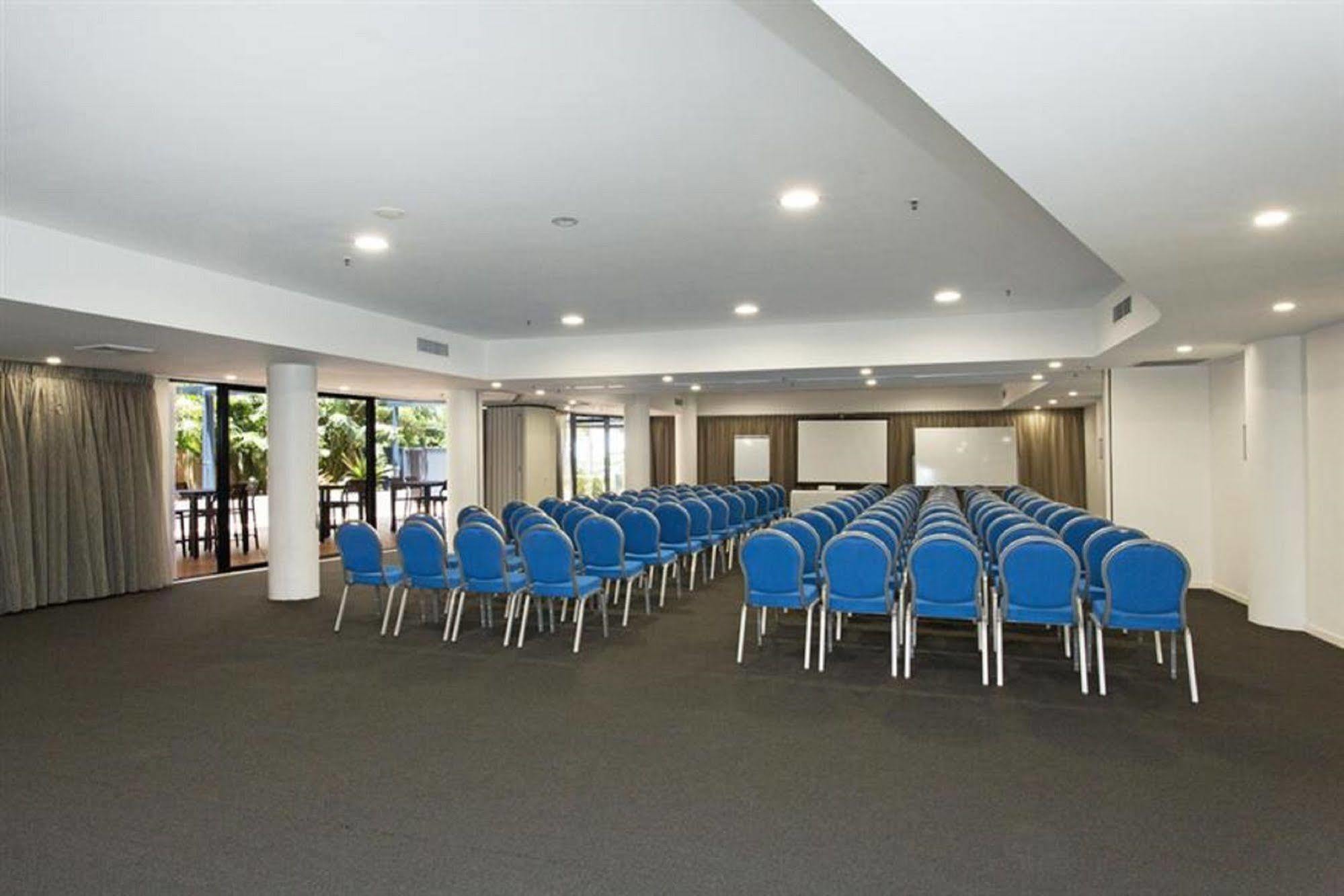Aparthotel Breakfree Grand Pacific à Caloundra Extérieur photo